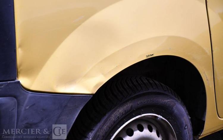 RENAULT KANGOO ZE 33 JAUNE EP-480-WX