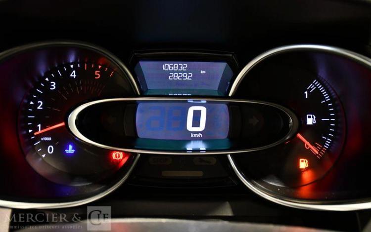 RENAULT CLIO IV SOCIETE 1.5 DCI 75ch ZEN BLANC EX-316-MW