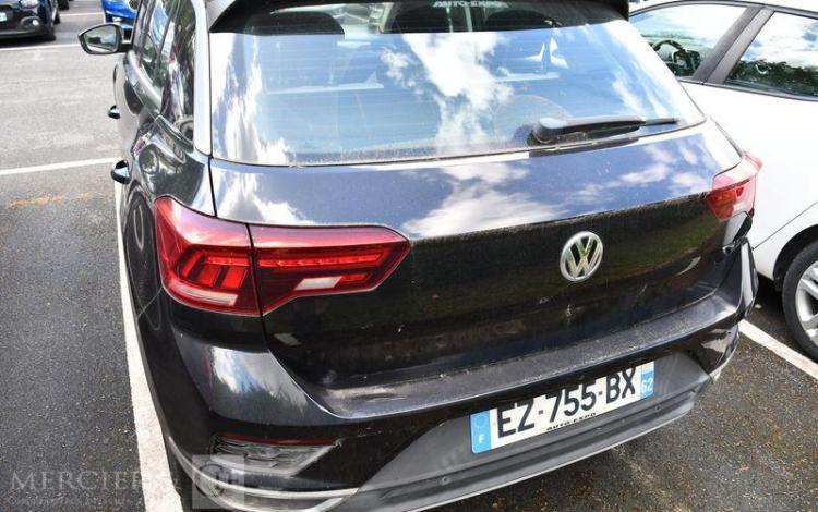VOLKSWAGEN T ROC 1,5 TSI 150 CARAT NOIR EZ-755-BX