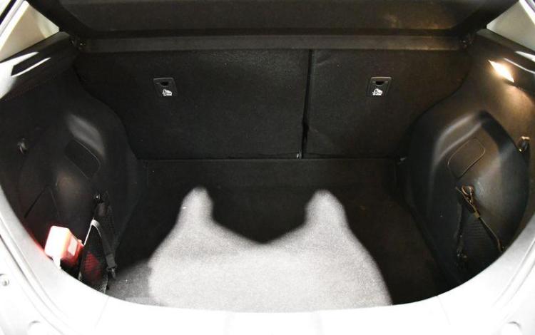 NISSAN LEAF SYNCHRONE ALTER TEKNA GRIS FH-059-HC