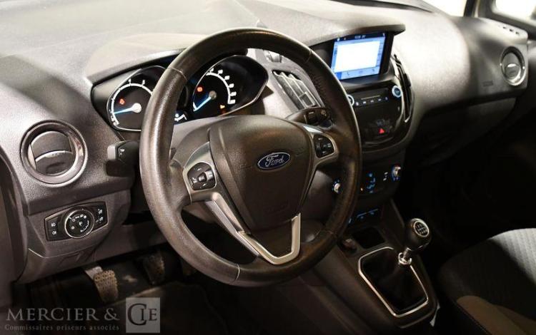 FORD COURIER E 100 TITANIUM BEIGE FL-473-FF