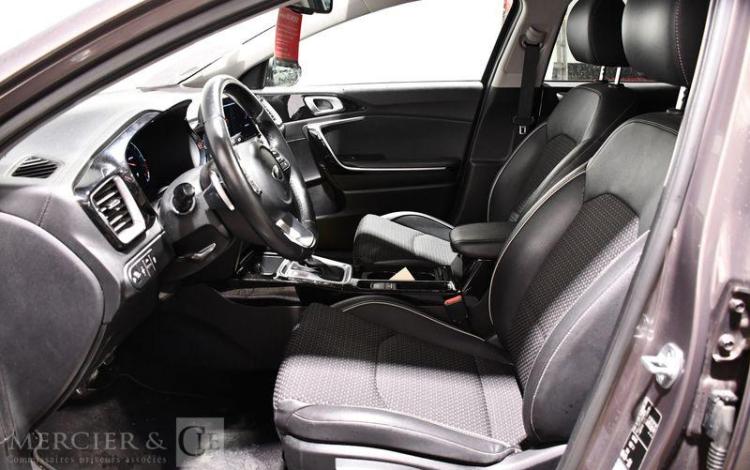 KIA XCEED 1,4 T-GDI 140 LAUNCH EDITION MARRON FN-688-ZB