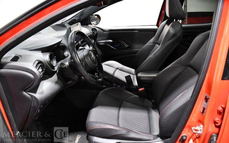 TOYOTA YARIS 1.5 114ch MHEV PREMIERE BVA ROUGE FS-258-ZJ