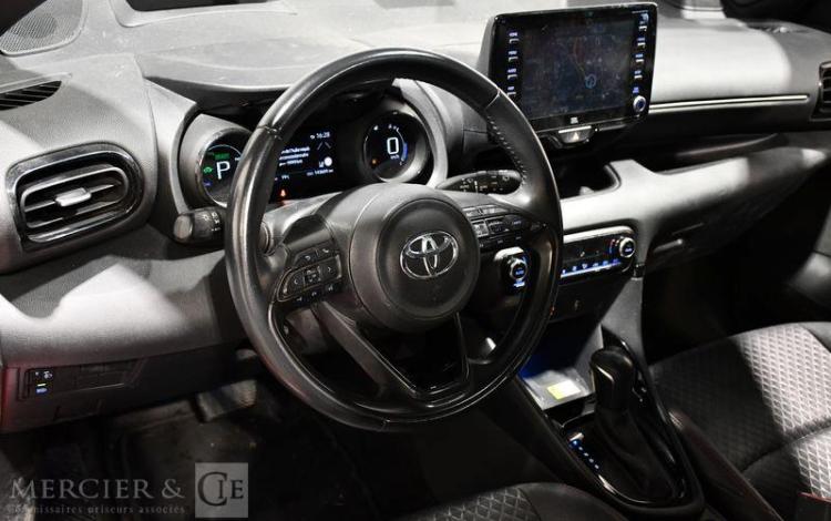 TOYOTA YARIS 1.5 114ch MHEV PREMIERE BVA ROUGE FS-258-ZJ