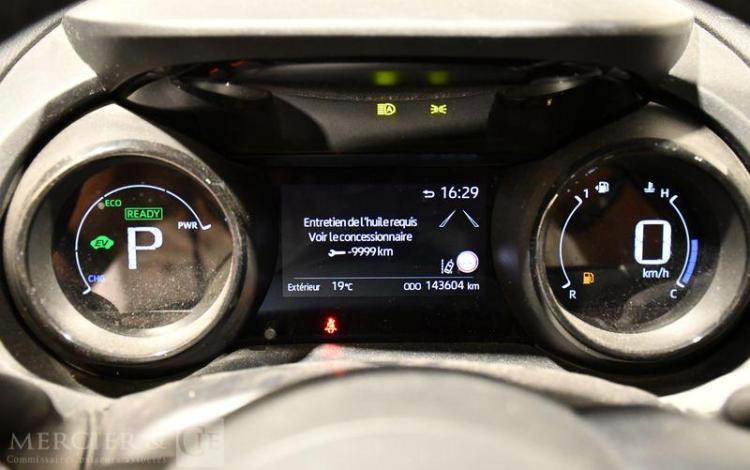 TOYOTA YARIS 1.5 114ch MHEV PREMIERE BVA ROUGE FS-258-ZJ