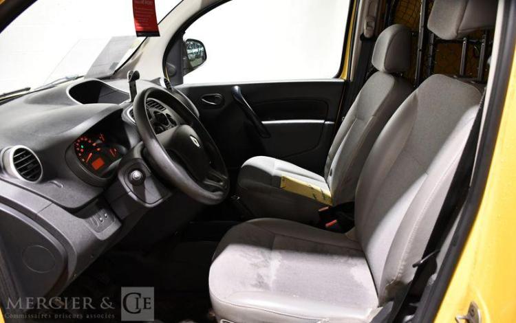 RENAULT KANGOO EXPRESS BLUE DCI 80CH S&S
 JAUNE FT-521-PD