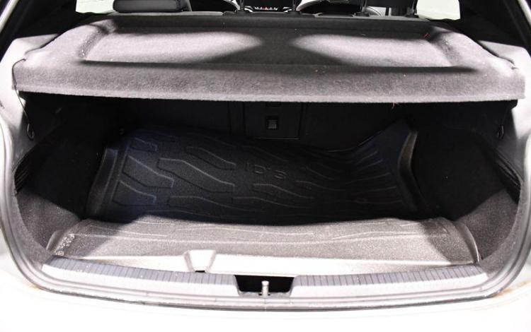 VOLKSWAGEN ID 3 PRO 58 kwh PERFORMANCE GRIS FY-413-YF