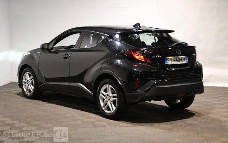 TOYOTA C-HR HYBRIDE 1,8 DYNAMIC 5P NOIR FY-443-EA