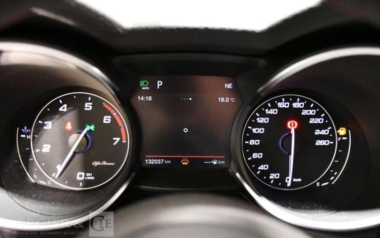 ALFAROMEO STELVIO 2.0 T 280CH LUSSO Q4 BVA ROUGE GB-338-JB