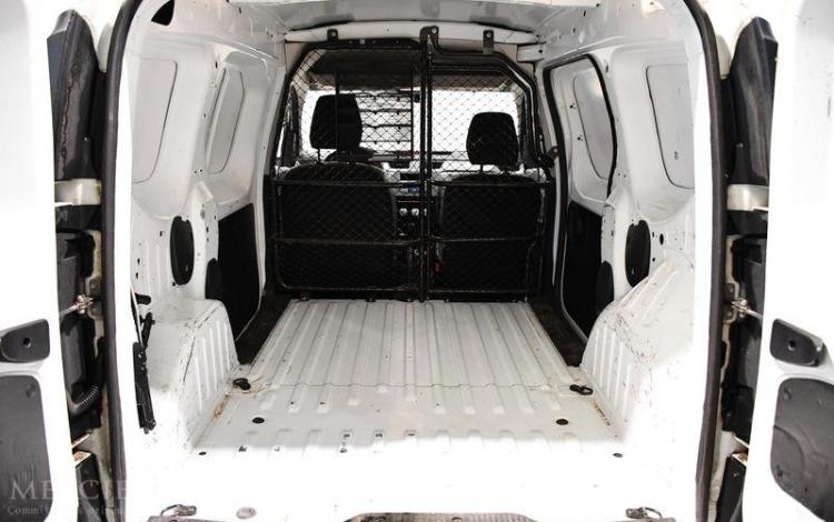 RENAULT EXPRESS VAN CONFORT BLUE DCI 95 BLANC GB-862-MC