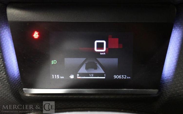 CITROEN C4 1.5 BLUEHDI 110ch SHINE NOIR GB-928-SM
