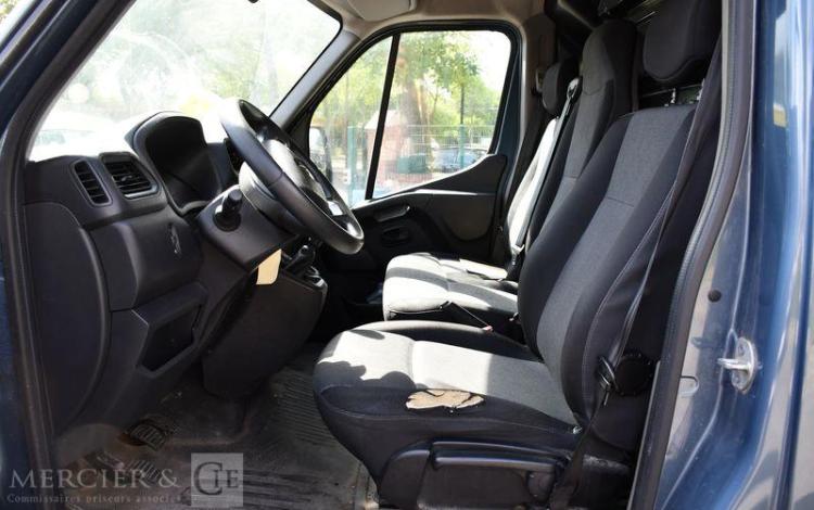 RENAULT MASTER FG CF F3500 L3H2 DCI 135 BLEU GH-345-SQ