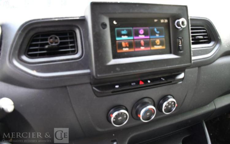 RENAULT MASTER FG CF F3500 L3H2 DCI 135 BLEU GH-345-SQ