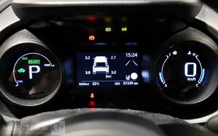 TOYOTA YARIS CROSS BLANC GH-649-JV