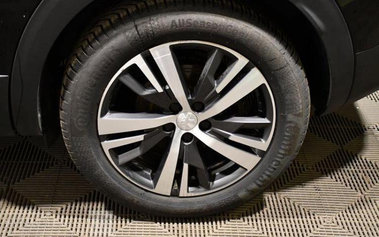 PEUGEOT 3008 ALLURE PACK BLUEHDI NOIR GL-472-HS