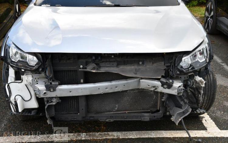 PEUGEOT 208 ACTIVE PACK BLUEHDI 100 S&S vente à pro uniquement mention ve du 7/10/24 GRIS GM-771-NV