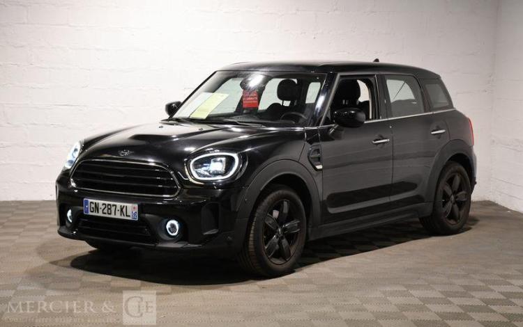 MINI COOPER COUNTRYMAN NOIR GN-287-KL