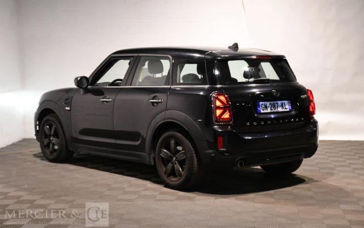 MINI COOPER COUNTRYMAN NOIR GN-287-KL