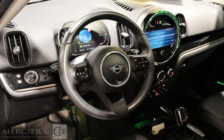 MINI COOPER COUNTRYMAN NOIR GN-287-KL