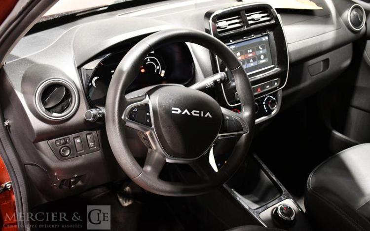DACIA SPRING 45ch 27.4KWH ACHAT-INTEGRAL EXPRESSION ROUGE GN-449-HQ