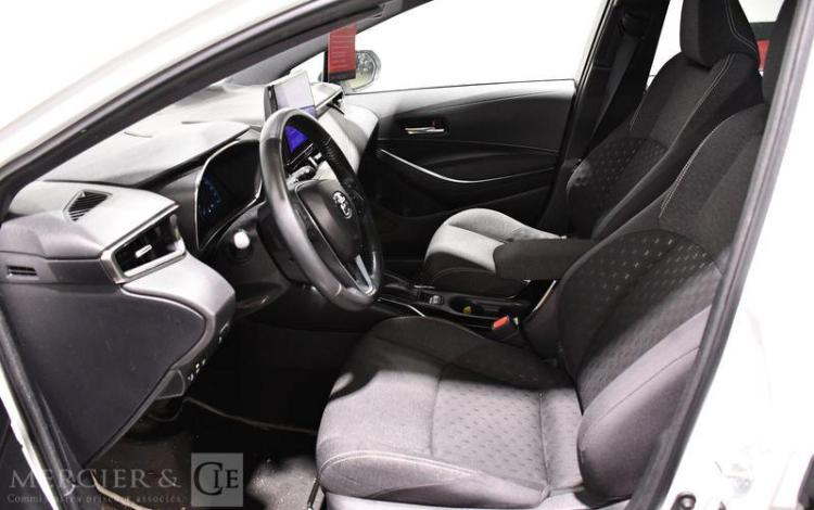 TOYOTA COROLLA 1.8 140ch MHEV DYNAMIC BUSINESS BVA BLANC GT-988-EM