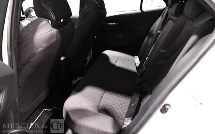 TOYOTA COROLLA 1.8 140ch MHEV DYNAMIC BUSINESS BVA BLANC GT-988-EM