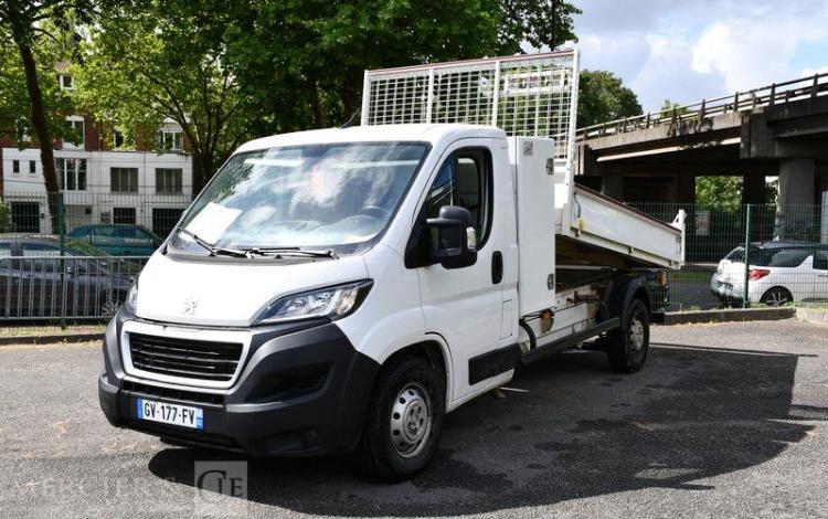 PEUGEOT BOXER BENNE + COFFRE BLANC GV-177-FV