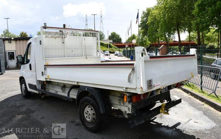 PEUGEOT BOXER BENNE + COFFRE BLANC GV-177-FV