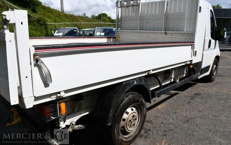 PEUGEOT BOXER BENNE + COFFRE BLANC GV-177-FV