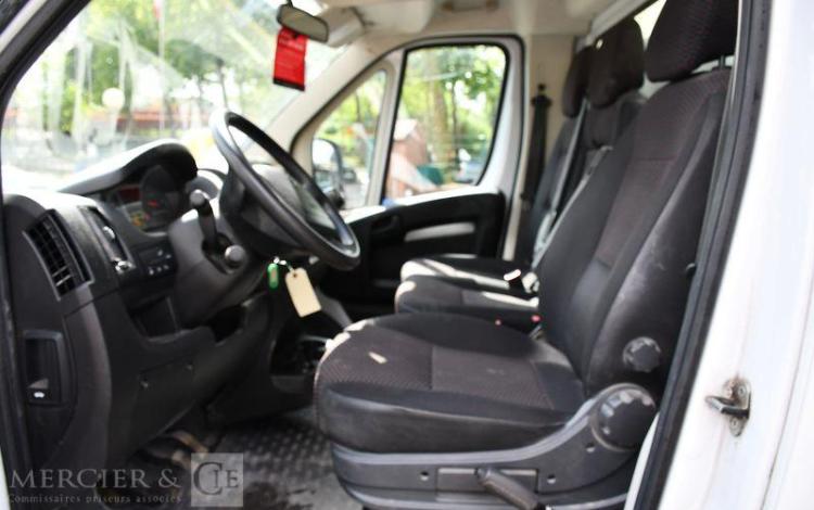 PEUGEOT BOXER BENNE + COFFRE BLANC GV-177-FV