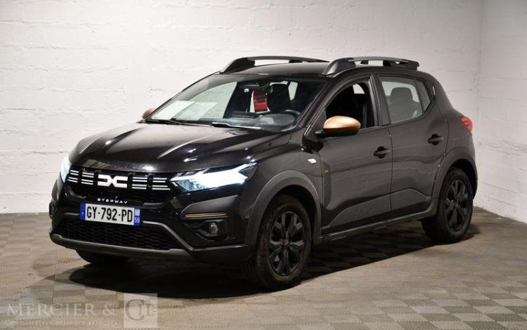 DACIA SANDERO STEPWAY 1.0 TCE 90ch EXTREME CVT NOIR GY-792-PD