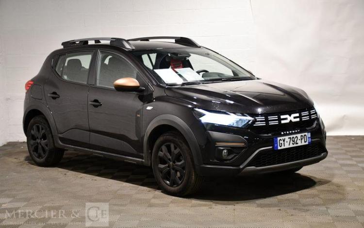 DACIA SANDERO STEPWAY 1.0 TCE 90ch EXTREME CVT NOIR GY-792-PD