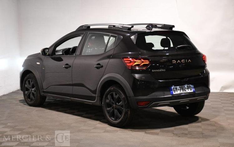 DACIA SANDERO STEPWAY 1.0 TCE 90ch EXTREME CVT NOIR GY-792-PD