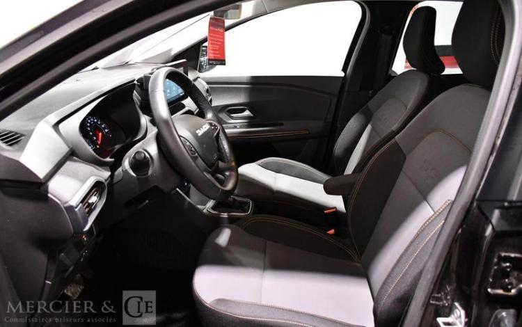 DACIA SANDERO STEPWAY 1.0 TCE 90ch EXTREME CVT NOIR GY-792-PD