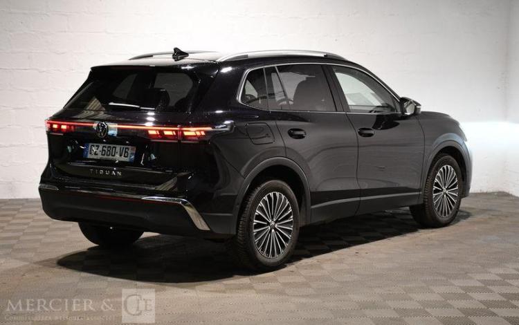 VOLKSWAGEN TIGUAN 2.0 TDI 150ch ELEGANCE DSG NOIR GZ-680-VB