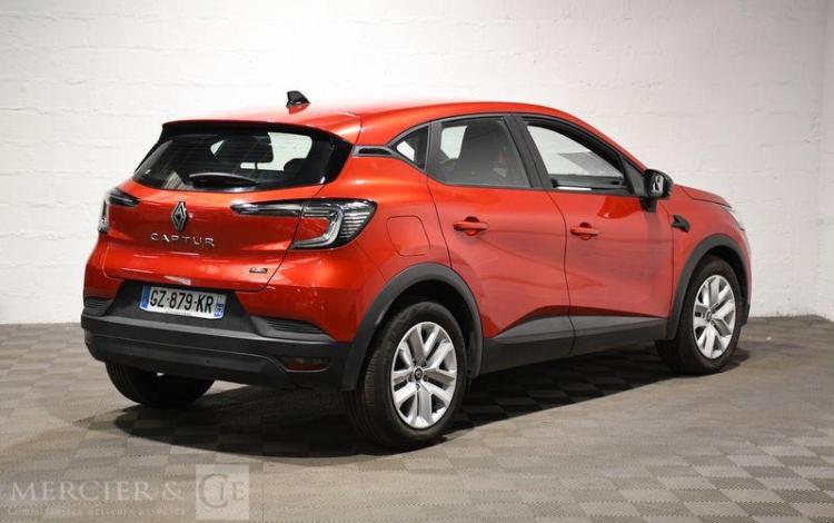 RENAULT CAPTUR EVOLUTION FULL HYBRID E-TECH ROUGE GZ-879-KR