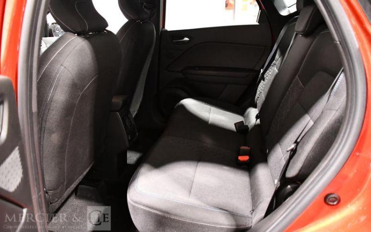 RENAULT CAPTUR EVOLUTION FULL HYBRID E-TECH ROUGE GZ-879-KR