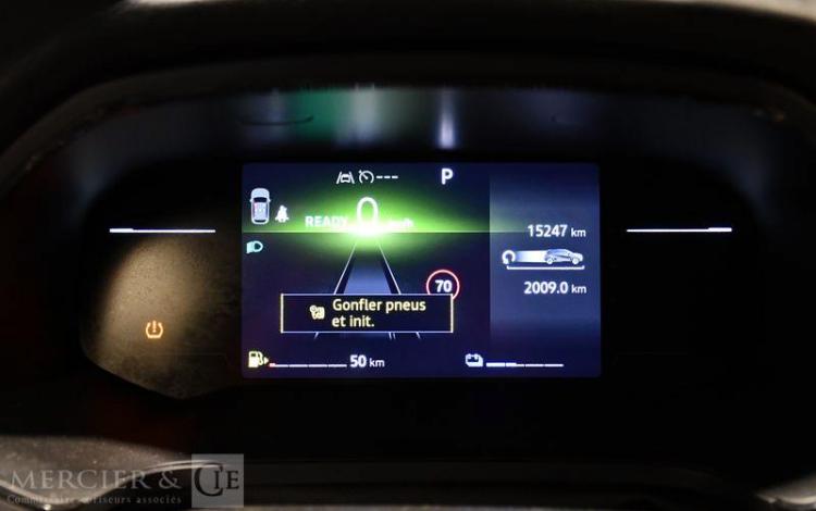 RENAULT CAPTUR EVOLUTION FULL HYBRID E-TECH ROUGE GZ-879-KR