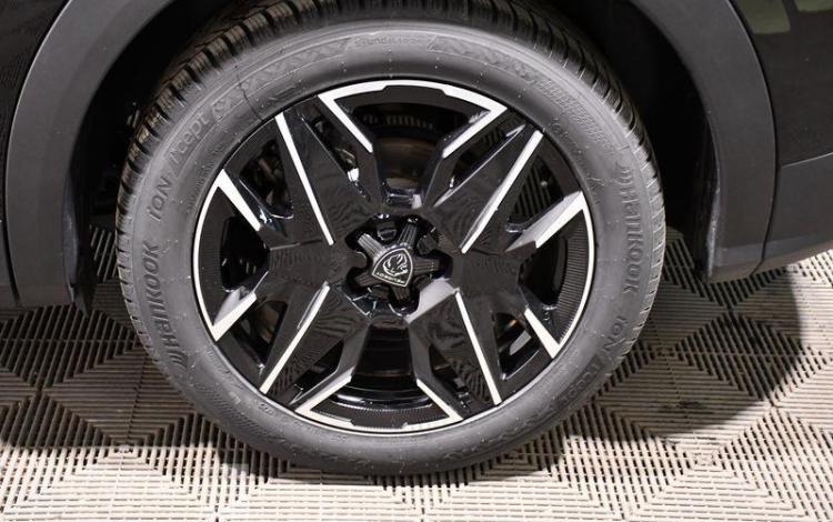 PEUGEOT 3008 1.2 135ch MHEV GT E-DCS6 NOIR HC-429-TY