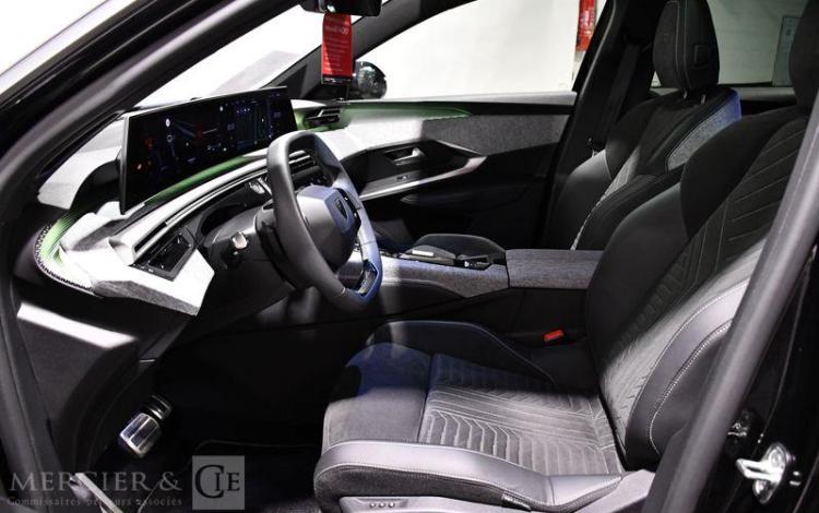 PEUGEOT 3008 1.2 135ch MHEV GT E-DCS6 NOIR HC-429-TY