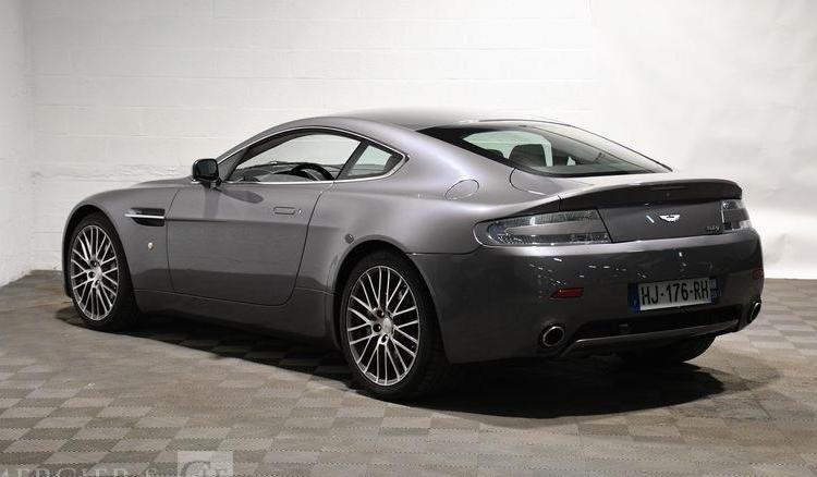 ASTON MARTIN V8 VANTAGE 4,7L 426CH SPORTSHIFT GRIS HJ-176-RH