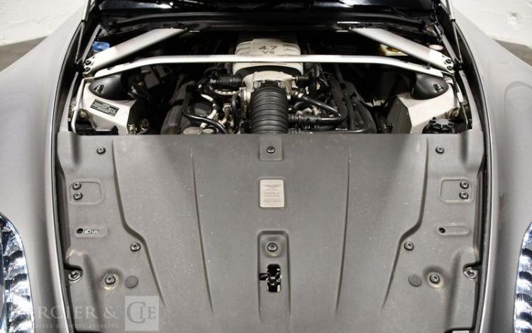 ASTON MARTIN V8 VANTAGE 4,7L 426CH SPORTSHIFT GRIS HJ-176-RH