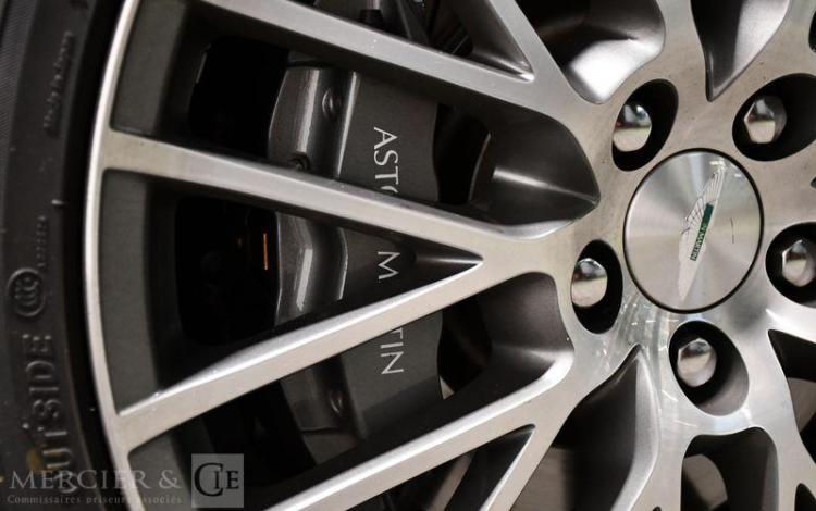 ASTON MARTIN V8 VANTAGE 4,7L 426CH SPORTSHIFT GRIS HJ-176-RH