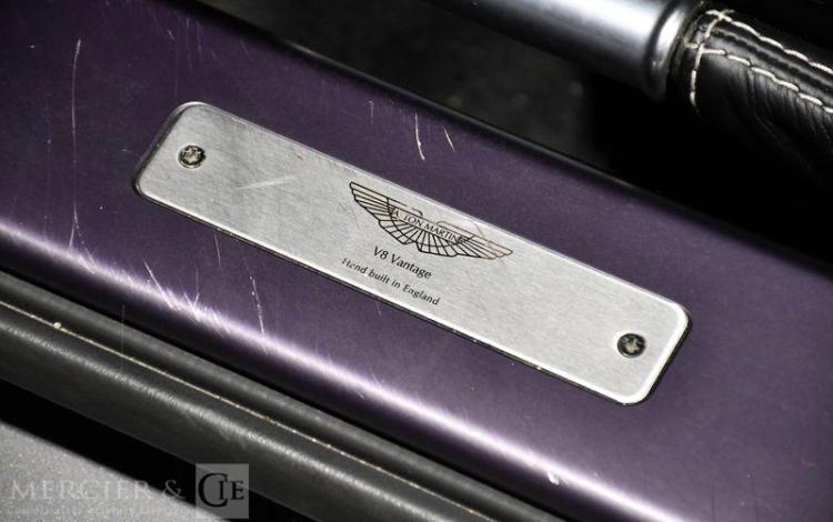 ASTON MARTIN V8 VANTAGE 4,7L 426CH SPORTSHIFT GRIS HJ-176-RH