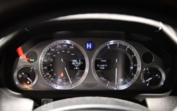 ASTON MARTIN V8 VANTAGE 4,7L 426CH SPORTSHIFT GRIS HJ-176-RH