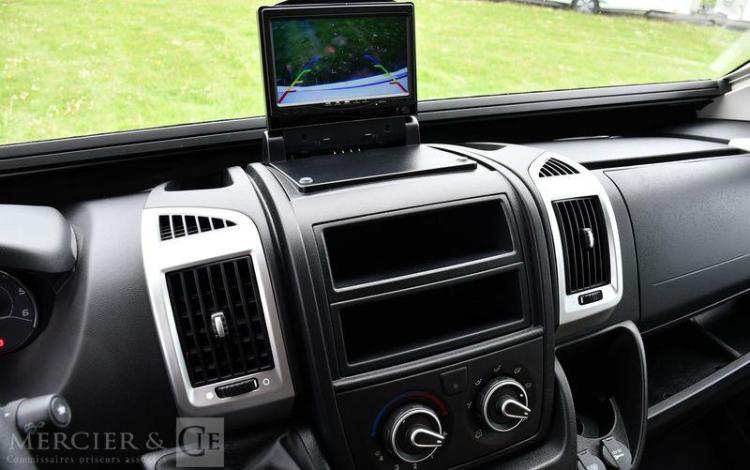 PEUGEOT GIOTTILINE BY RAPIDO 74 NF  2,2HDI 140 TOSCAN BLANC HH-820-LV